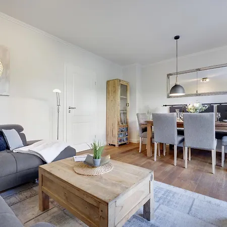 Hues Moinsen Nyaraló